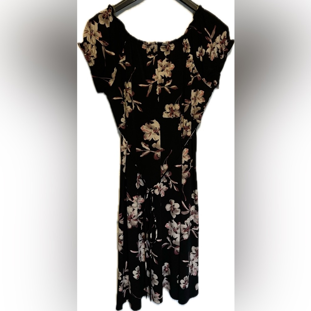 Axcess Floral Mid-Length Dress with cap sleeves size XL